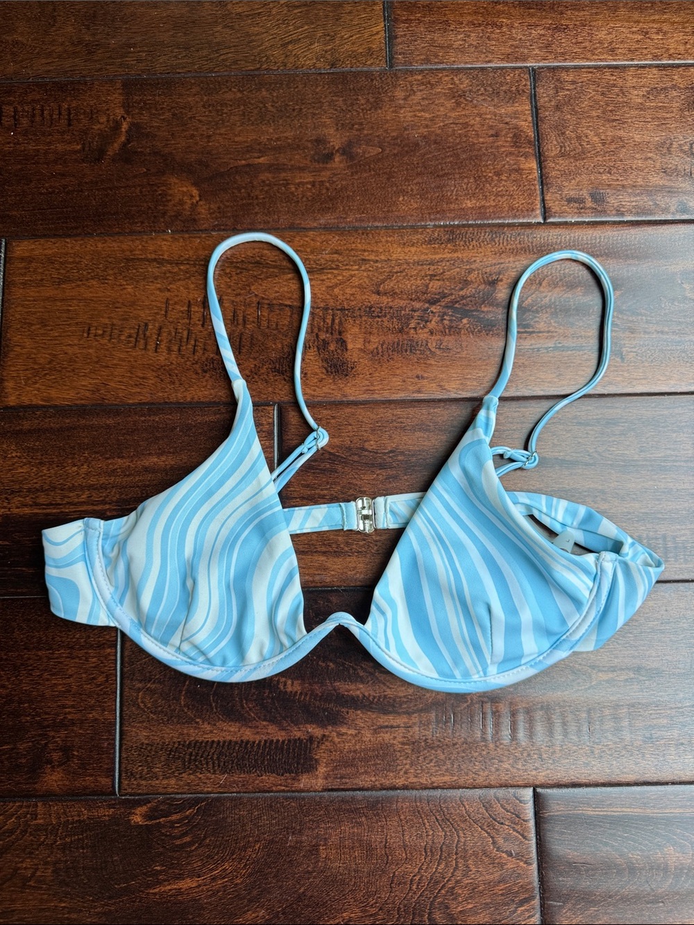 SHEIN Light Blue and White Striped Underwire Bikini Top - never worn